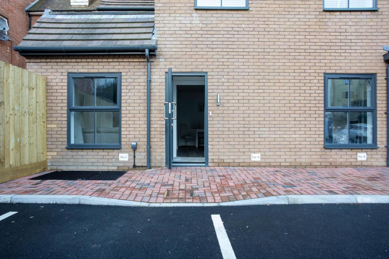 Contemporary Two Bedroom Duplex - Secluded Residence With Parking In A Prime Central Location Bournemouth Exterior foto